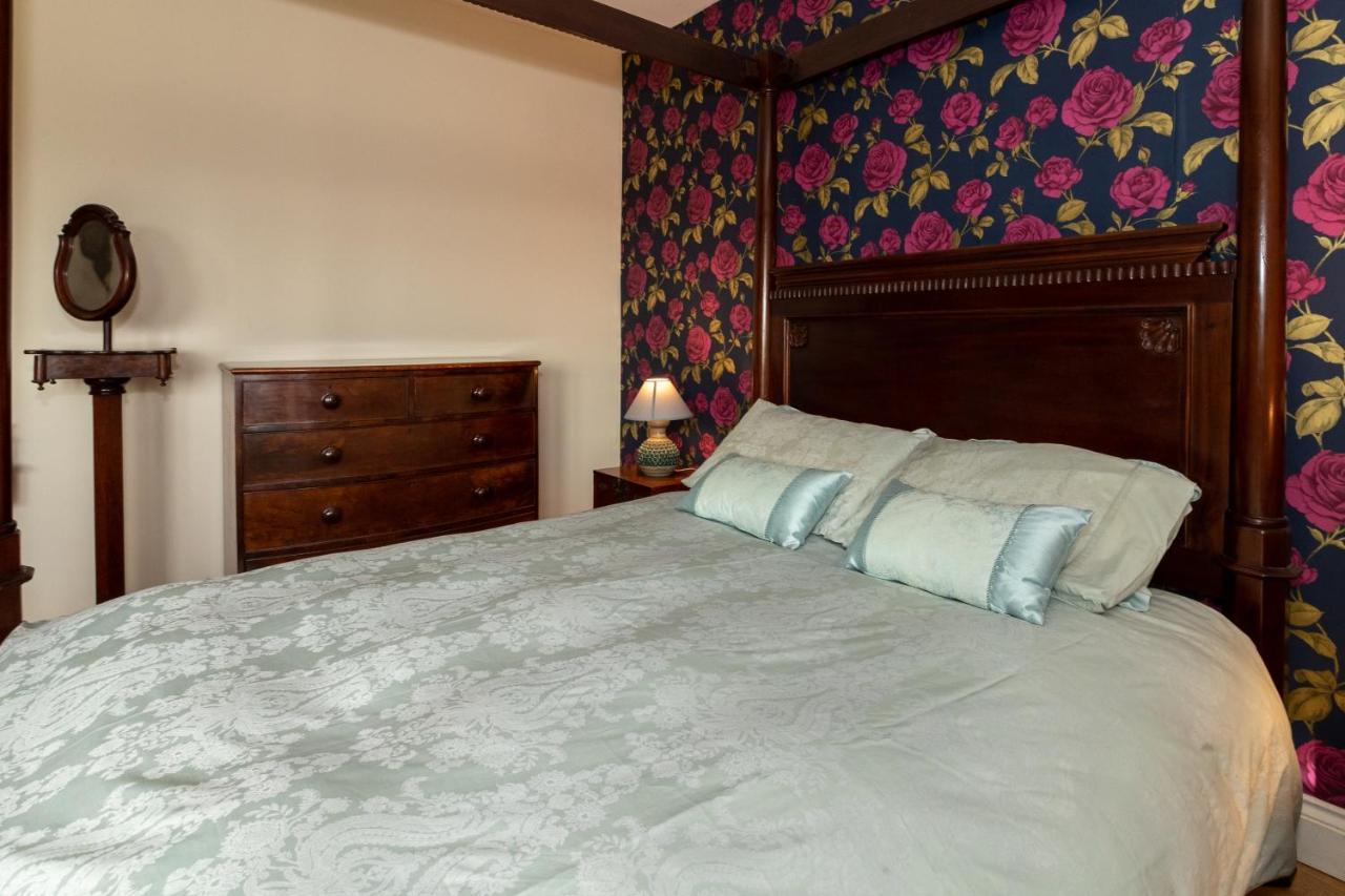 The Dales Bed & Breakfast Gorey Bagian luar foto